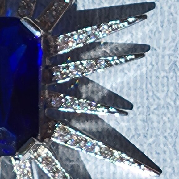 Vintage Silver Starburst Brooch Pin With Deep Blue Glass Gem & Clear Rhinestones - Picture 7 of 10